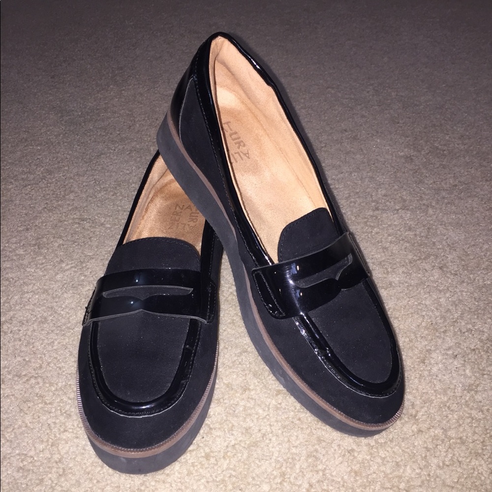 Black Naturalizer Loafers